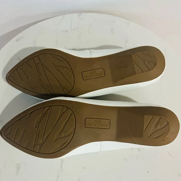 White loafers Anne Klein. New without tags - Picture 3 of 3